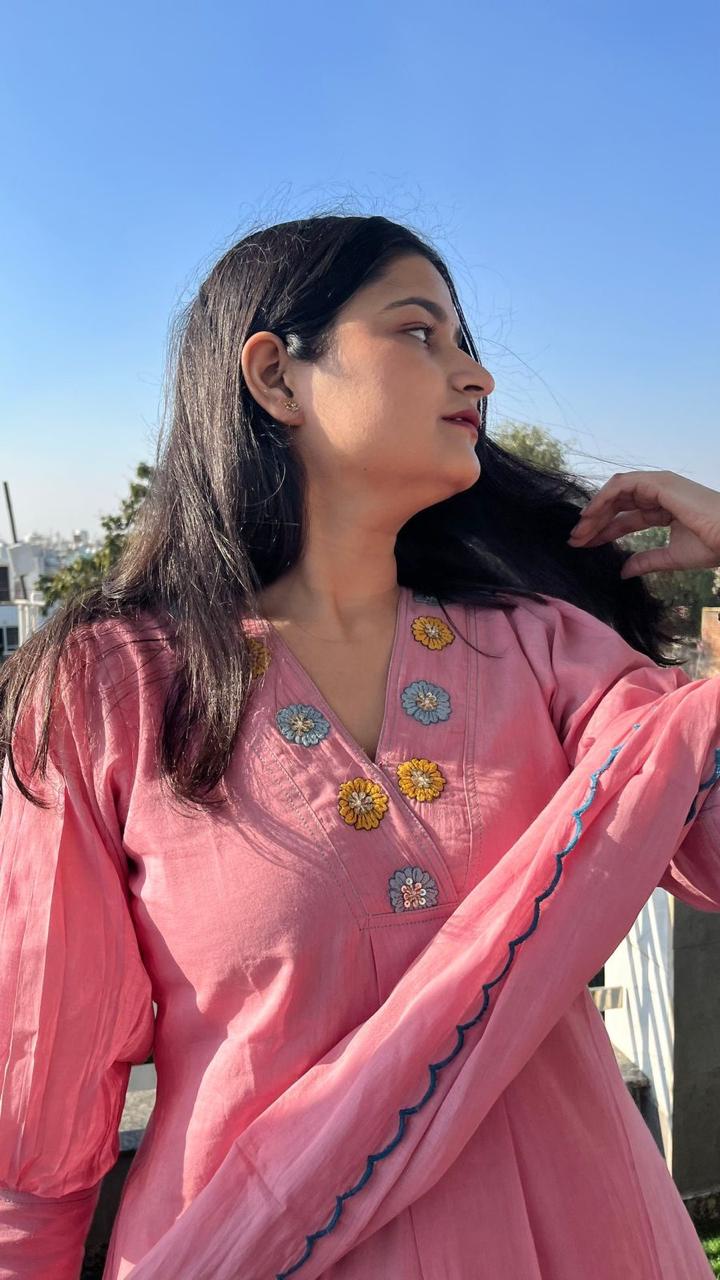 ZYFA Dreamy Elegance – A-Line Cotton Kurta Set with Malmal Dupatta for Women