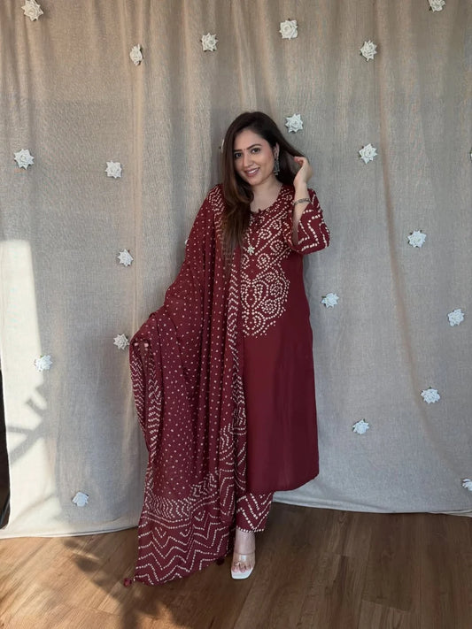 Zyfa Women’s Maroon Bandhani Printed Cotton Kurta Pant Set with Dupatta