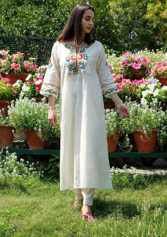 ZYFA Off-White Elegance – Embroidered Pure Cotton Kurta Pant Set for Women