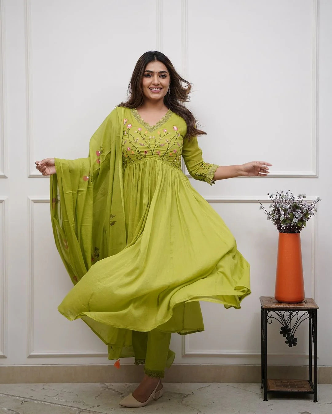 ZYFA Green Embroidered Cotton Anarkali Kurta Set with Dupatta for Women (Copy)