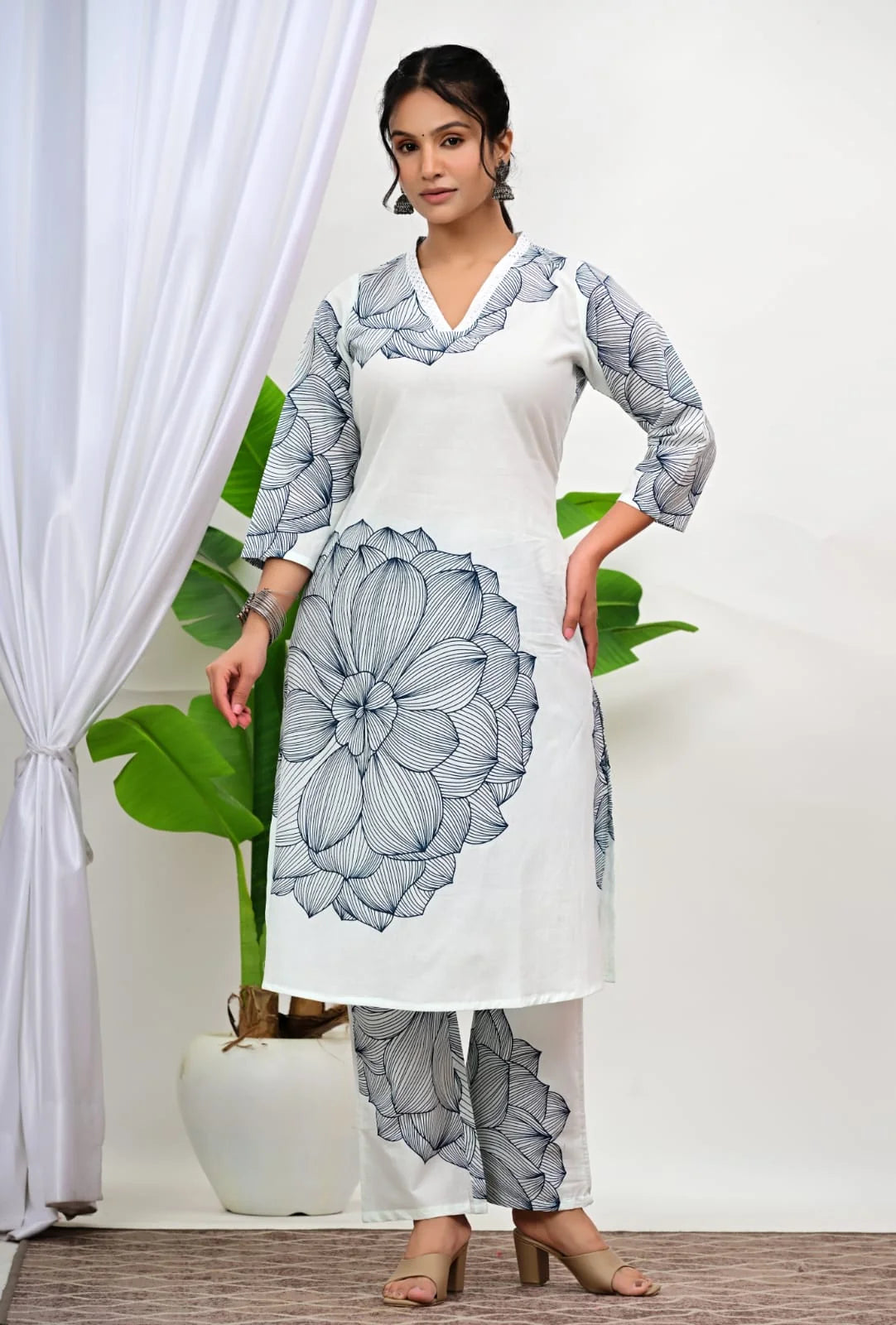 ZYFA White Floral Printed Cotton Kurta Pant Set for Women