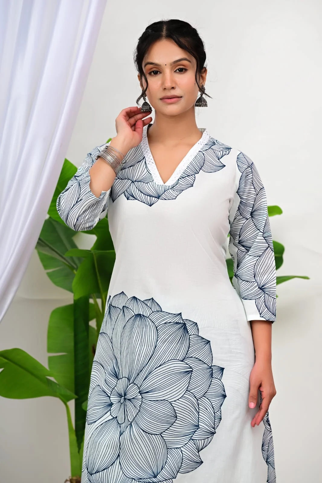 ZYFA White Floral Printed Cotton Kurta Pant Set for Women
