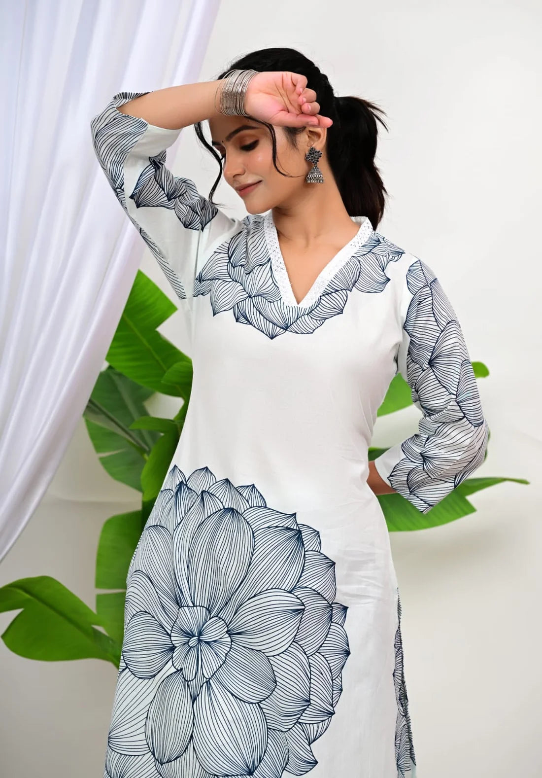 ZYFA White Floral Printed Cotton Kurta Pant Set for Women