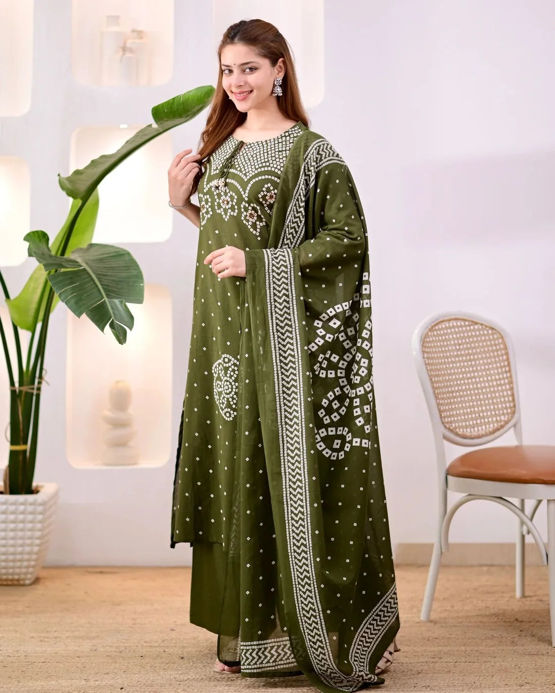 ZYFA Premium Olive Green Bandhani Cotton Kurta Set for Women (Copy)