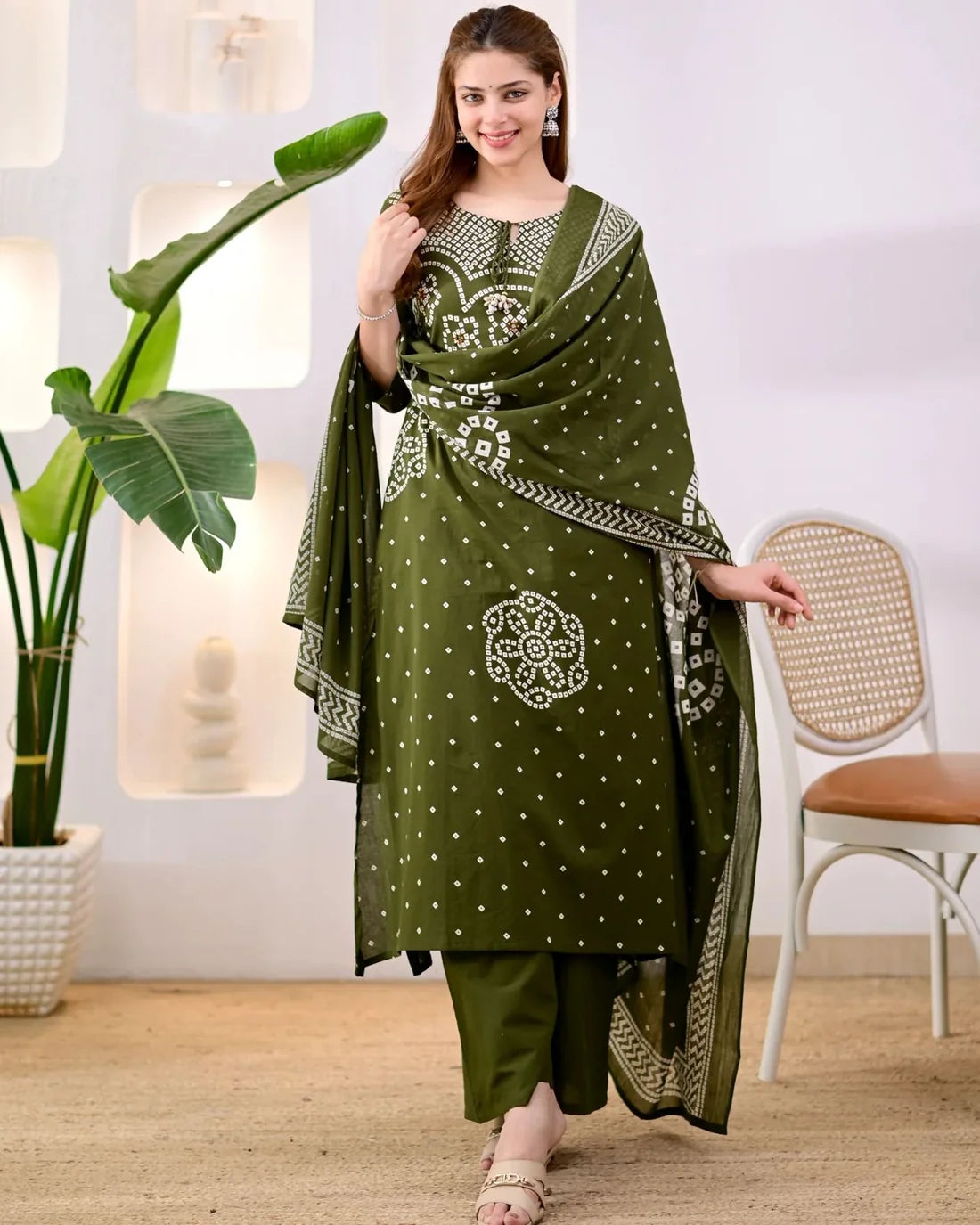 ZYFA Premium Olive Green Bandhani Cotton Kurta Set for Women (Copy)