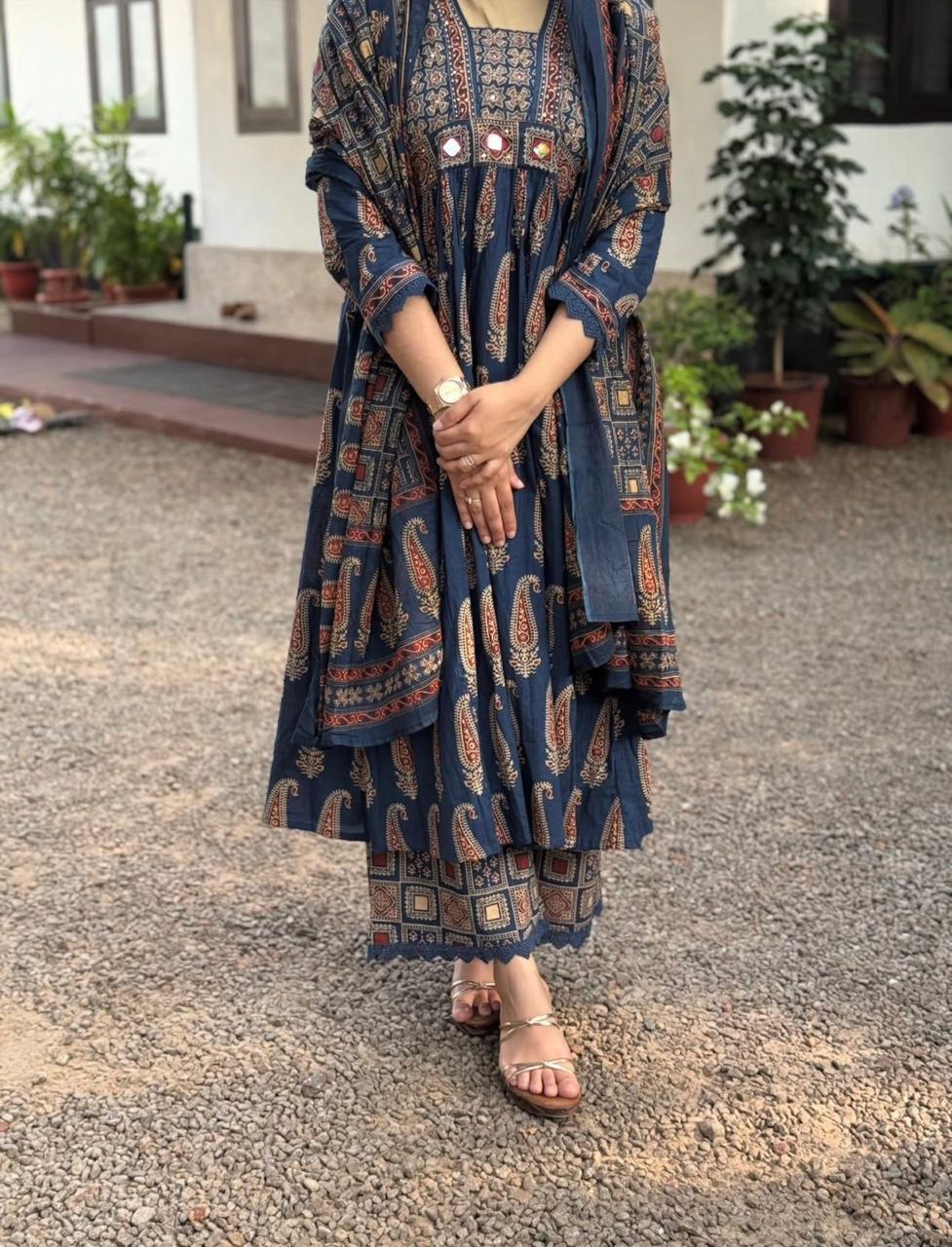 ZYFA Elegant Navy Blue Kurta Palazzo Set with Printed Dupatta for Women