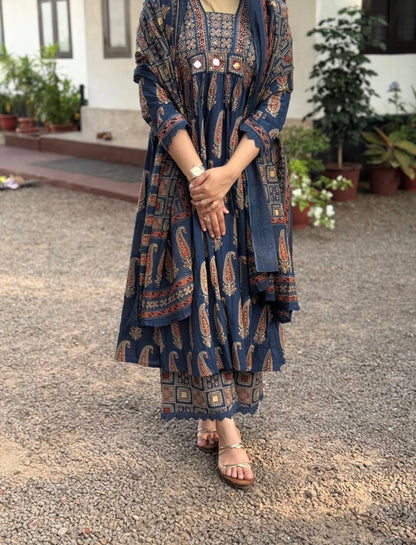 ZYFA Elegant Navy Blue Kurta Palazzo Set with Printed Dupatta for Women