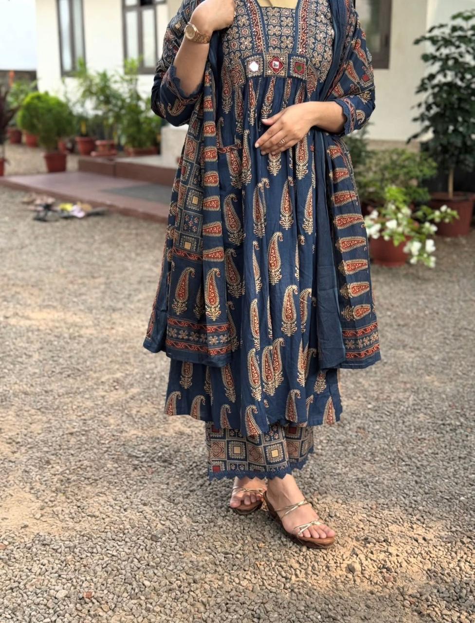 ZYFA Elegant Navy Blue Kurta Palazzo Set with Printed Dupatta for Women