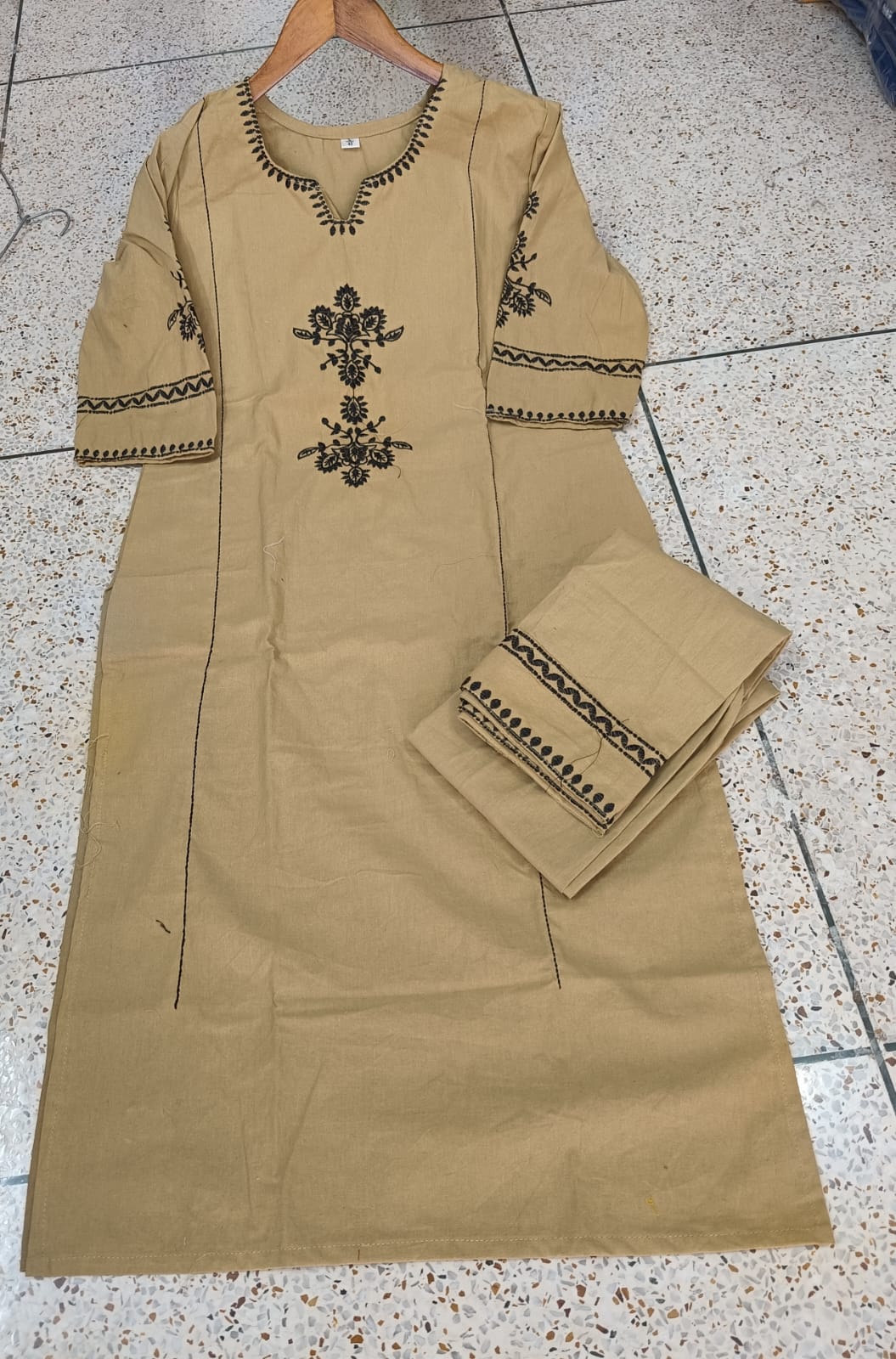 ZYFA Brown Pink Embroidered Kurta Pant Set for Women