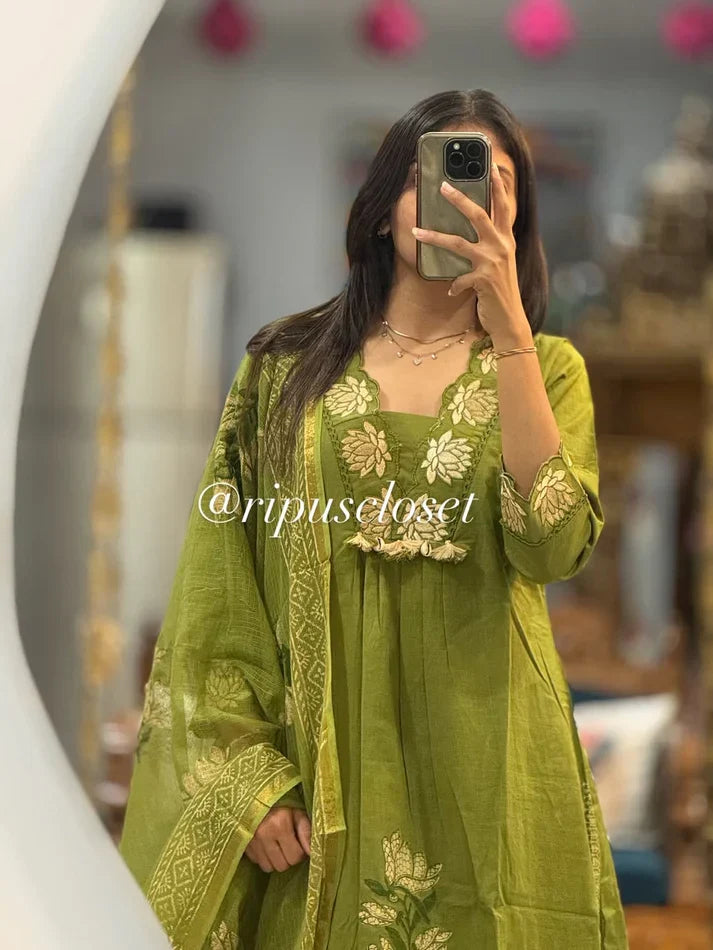 ZYFA Green Floral Embroidered Cotton Kurta Set with Dupatta for Women